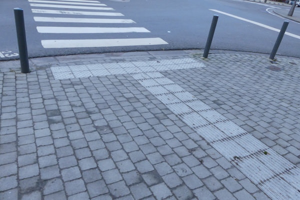 AC DURBUY – Aménagement des trottoirs à Bomal (dalles podotactiles)